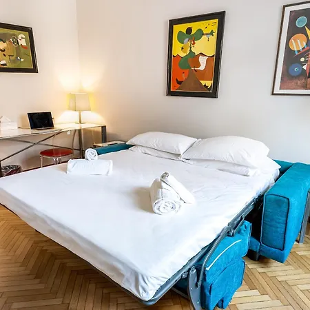Tra Via Brera E Via Spiga, Deluxe Appartement Milaan