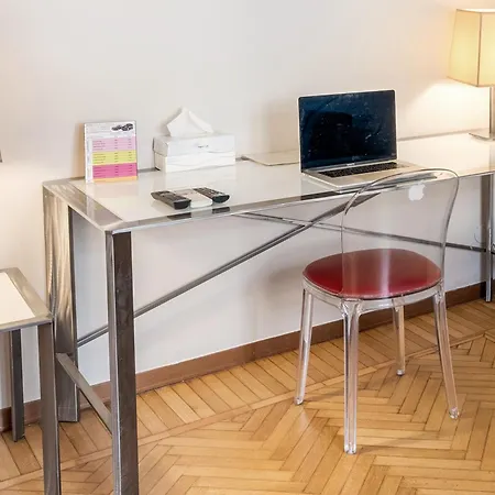 Appartement Tra Via Brera E Via Spiga, Deluxe Milan