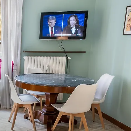Apartment Tra Via Brera E Via Spiga, Deluxe *